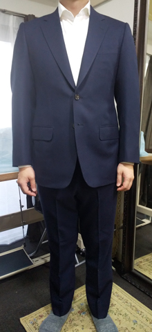 IMG: ビジネススーツの完成。