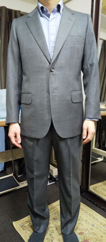 IMG: スーツの完成。